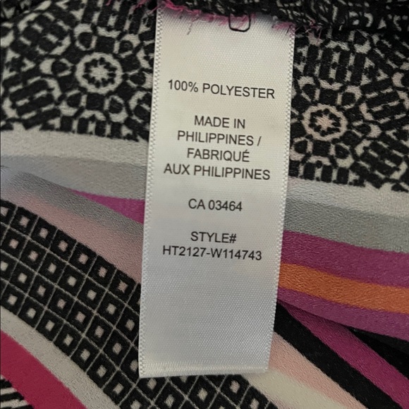 Ricki's Multicolor Patterned Top - Picture 3 of 3